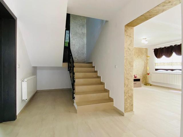 Casă închirieri în Jibert, Brașov