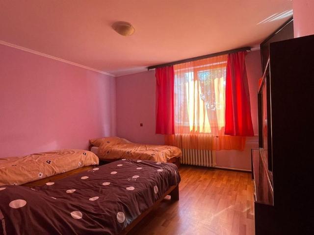 Casă închirieri