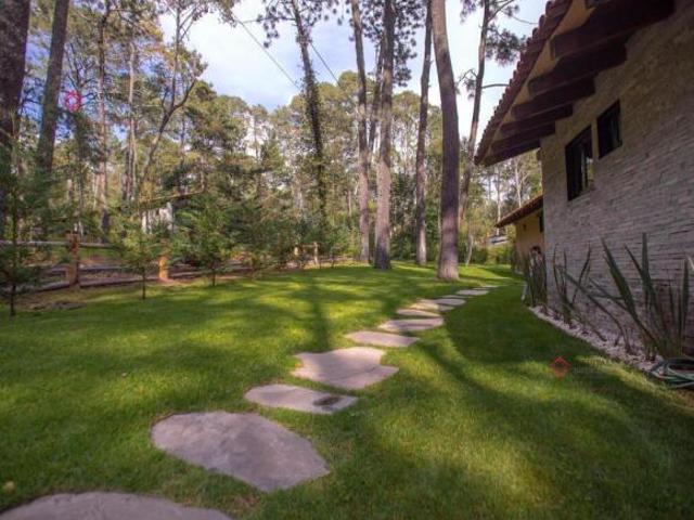 Casa de Lujo en Venta dentro de Condominio en Tapalpa