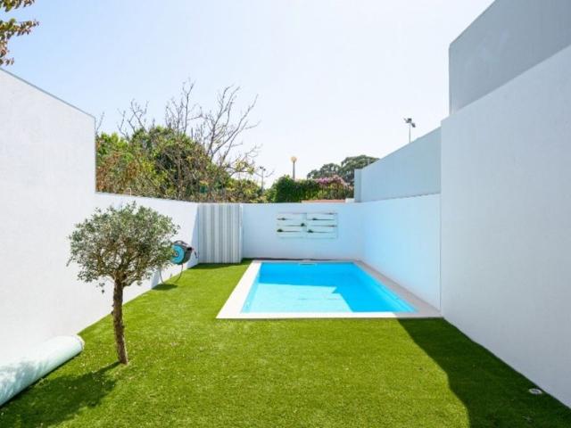 Casa venda em Porto, Lordelo Do Ouro