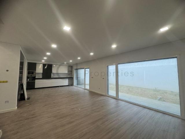 Casa venda em Seixal, Corroios