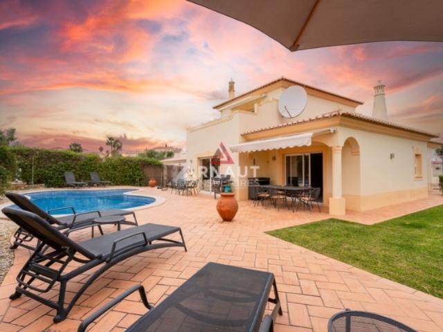 Casa venda em Chão das Donas, Portimão