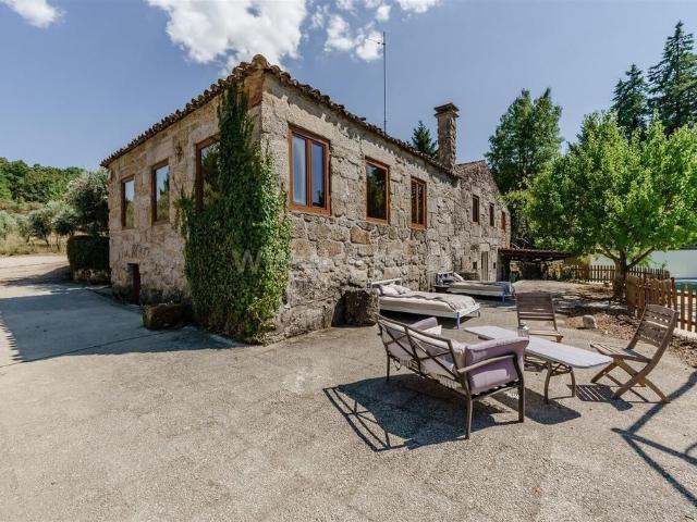 Casa venda em Guarda