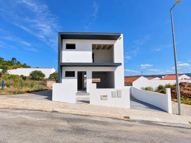 Casa venda em Famalicão, Nazaré