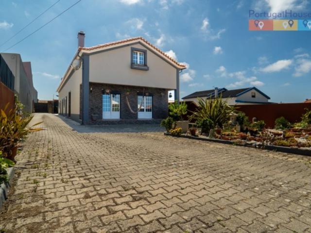 Casa venda em Geraldes, Peniche