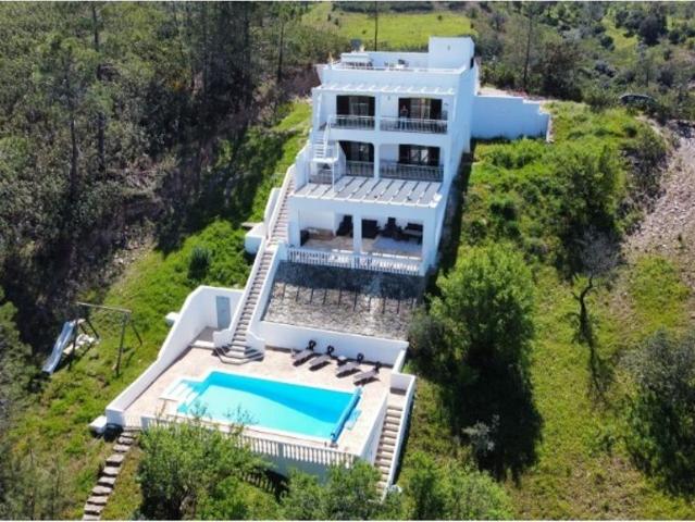 Solar venda em Santa Catarina da Fonte do Bispo, Tavira