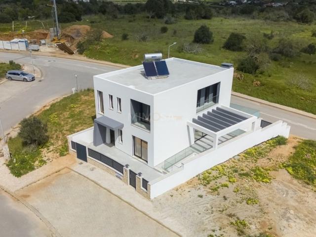 Casa venda em Cortaventos, Portimão