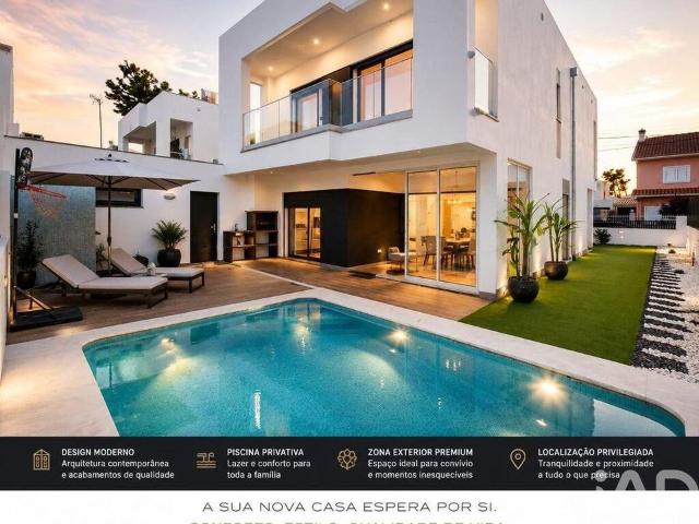 Casa venda em Charneca de Caparica, Almada