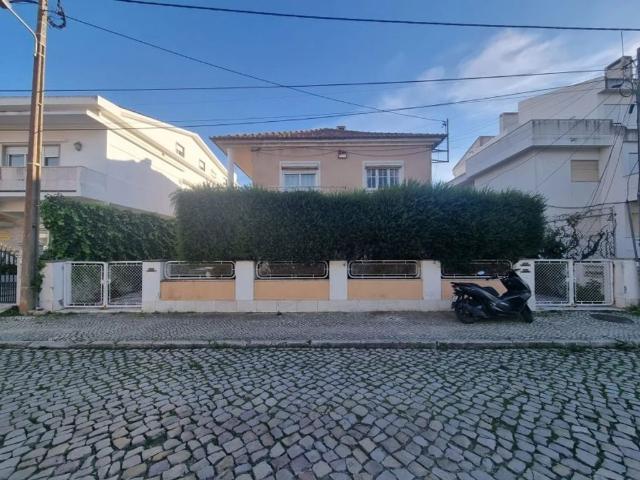 Casa venda em Almada, Setúbal
