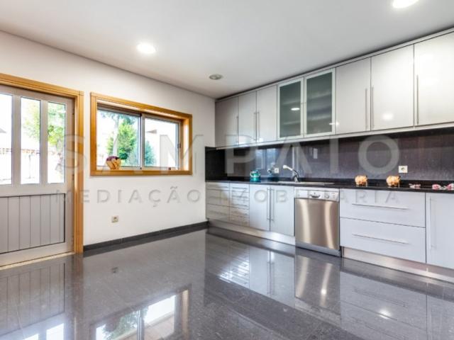 Casa venda em Coelheira, Gondomar
