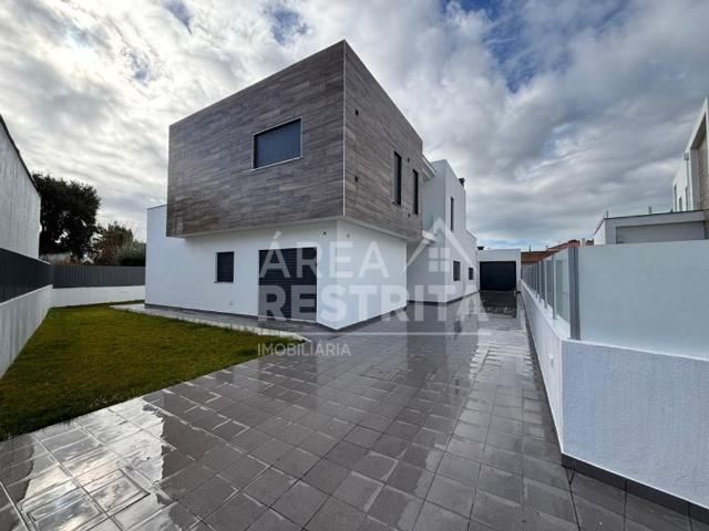 Casa venda em Azeitão (São Lourenço e São Simão), Setúbal