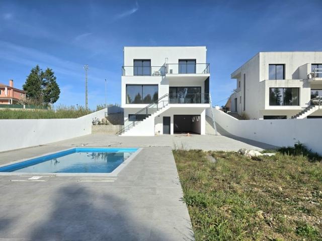 Casa venda em Nossa Senhora do Pópulo, Caldas Da Rainha