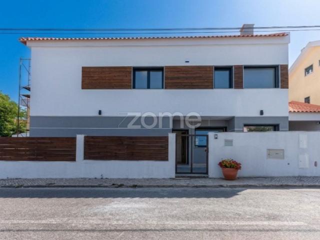 Casa venda em Algueirão, Algueirão-Mem Martins