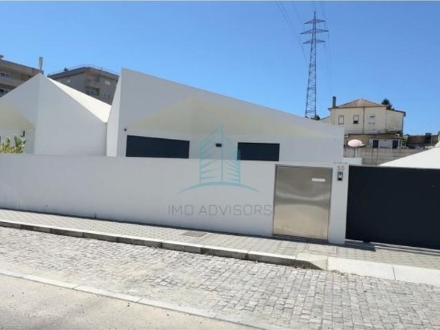 Casa venda em Oliveira do Douro, Vila Nova De Gaia