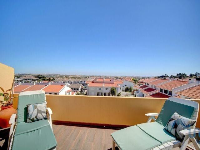 Casa venda em Rio De Mouro, Lisboa