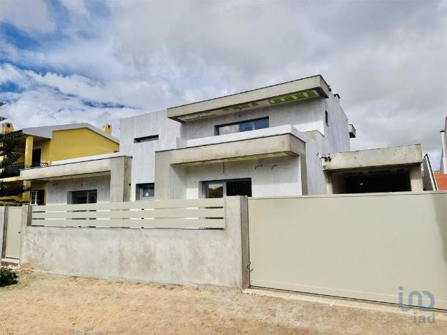 Casa venda em Azeitão (São Lourenço e São Simão), Setúbal