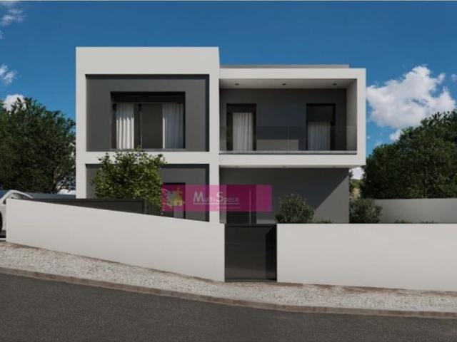 Casa venda em Urbanização Casal Vaz, Torres Novas
