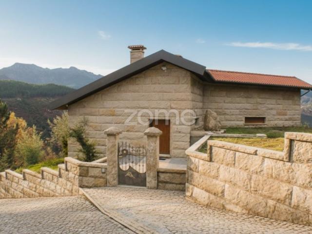 Casa venda em Parada Do Bouro, Braga