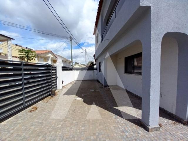 Casa venda em Seixal, Corroios