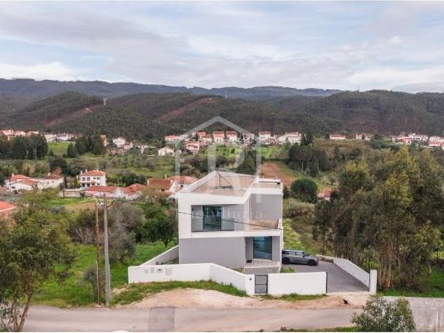 Casa venda em Coimbrã, Brasfemes