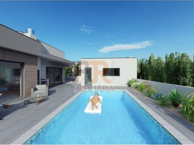 Casa venda em Azeitão (São Lourenço e São Simão), Setúbal