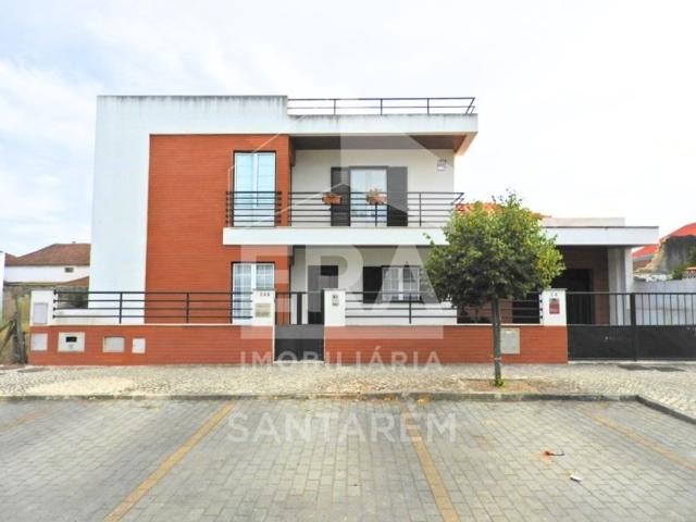 Casa venda em Almeirim, Santarém