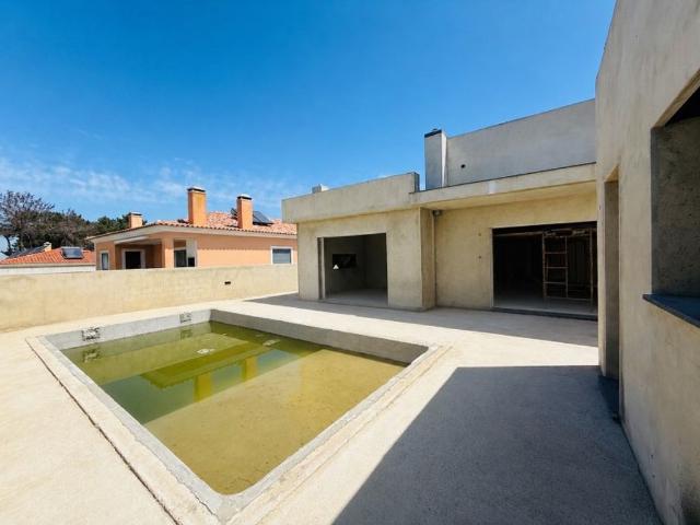 Casa venda em Azeitão (São Lourenço e São Simão), Setúbal