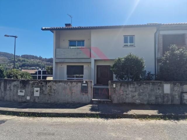 Casa venda em Arcos De Valdevez, Viana Do Castelo