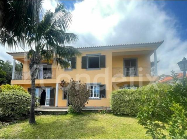 Casa venda em Santa Cruz