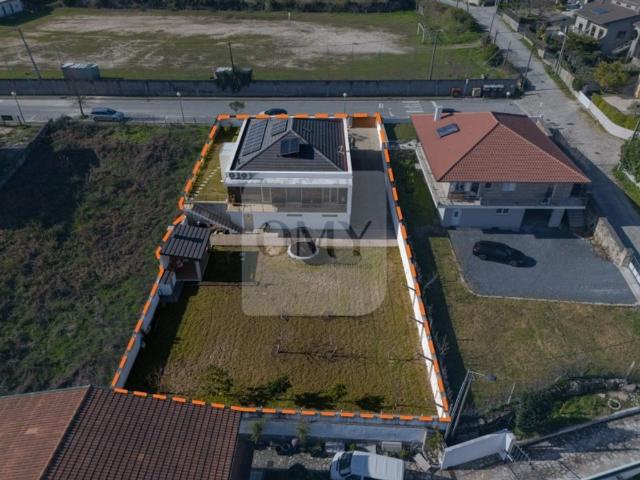 Casa venda em Minhava, Vila Real