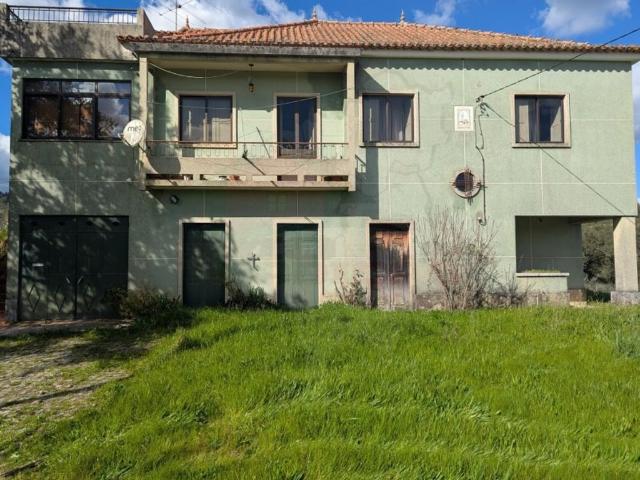 Casa venda em Oleiros