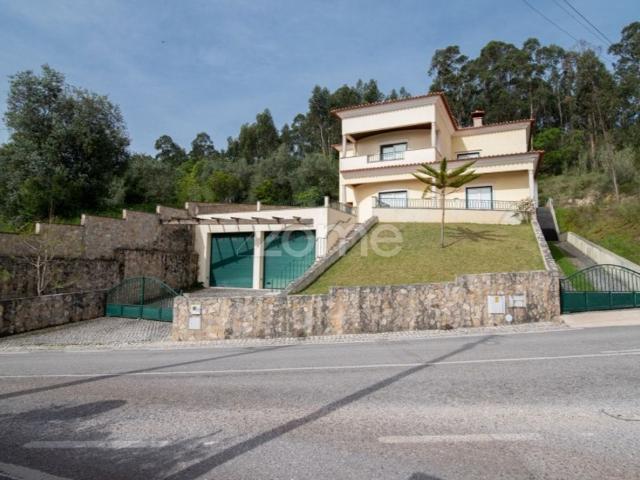 Casa venda em Coimbrã, Cernache