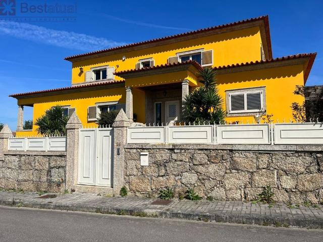 Casa venda em Gavião, Braga