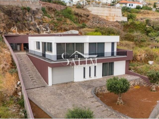 Casa venda em Caniçal, Machico