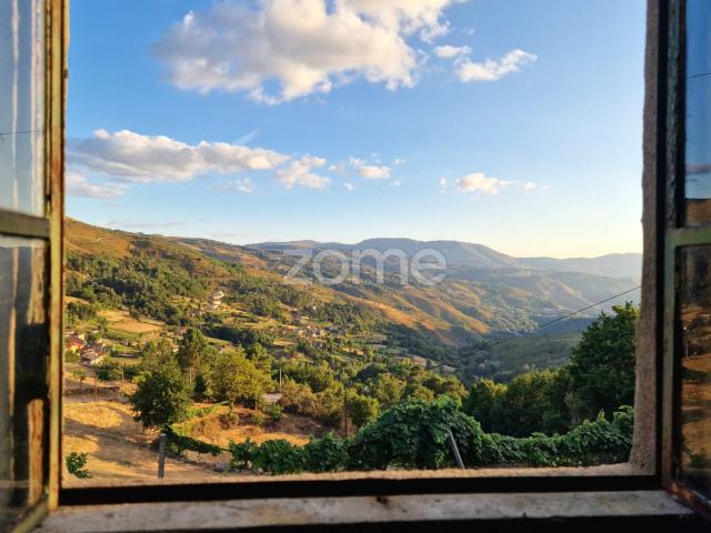 Casa venda em Covelo do Gerês, Covelo Do Gerez