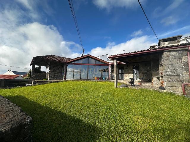 Casa venda em Açores, Nordeste