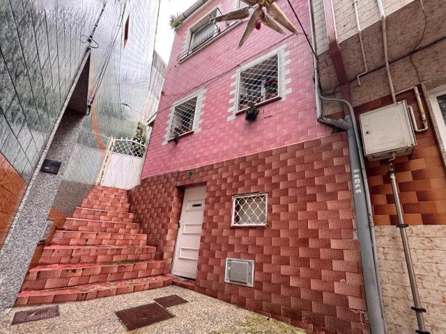 Casa en venta en Santa María do Porto de Marín, O Morrazo