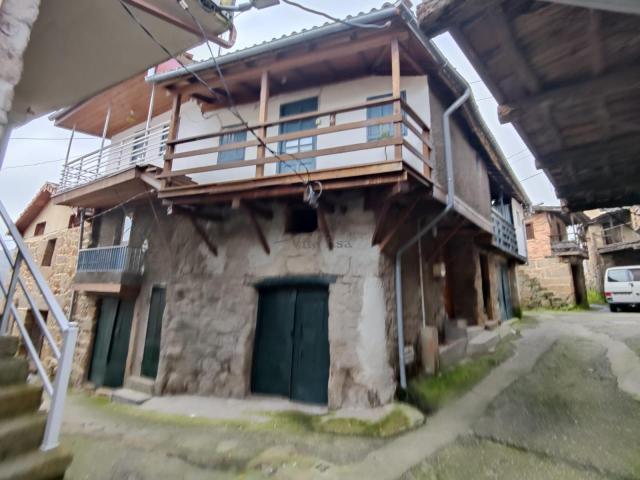 Casa en venta en Sobrado do Bispo, Ourense