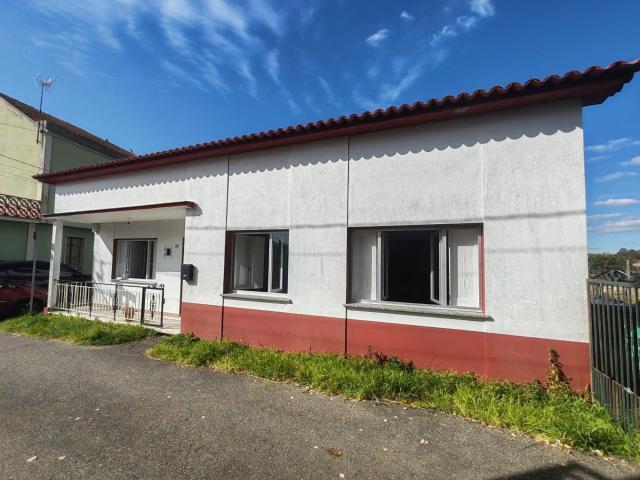 Casa en venta en Boiro, O Castro