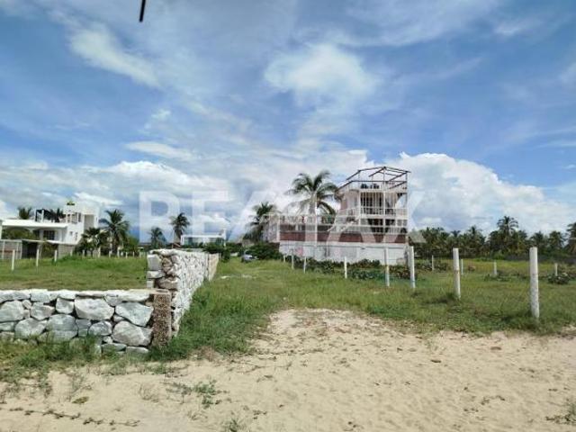CASA DE PLAYA COYUCA DE BENITEZ 4