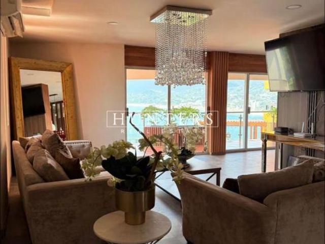 Casa de Playa de Lujo en Venta – Península de Santiago, Manzanillo, Colima