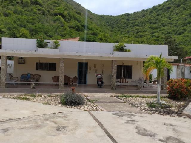 Casa en venta en Ocumare De La Costa, Aragua