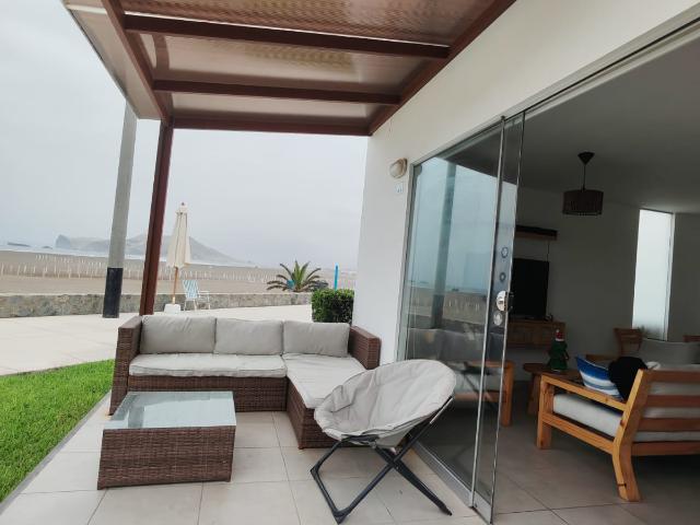 Casa venta en Puerto Viejo, Cocachacra