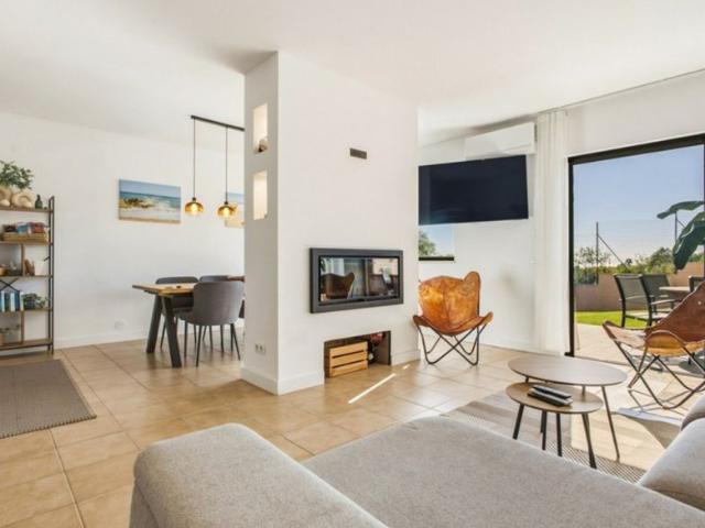 Casa venda em Albufeira e Olhos de Água, Albufeira