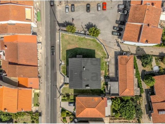 Casa venda em Merelim (São Pedro) e Frossos, Braga