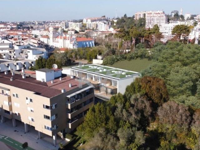 Casa venda em Urbanização da Encosta, Leiria