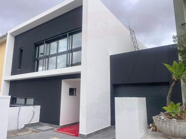 Casa venda em Bairro Almoínhas, Santiago Dos Velhos