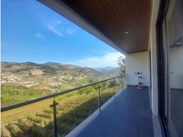 Casa venda em São Nicolau, Vila Real