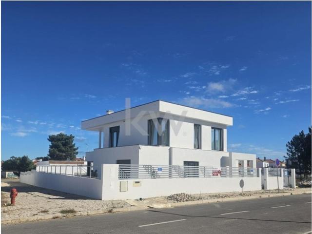 Casa venda em Azeitão (São Lourenço e São Simão), Setúbal