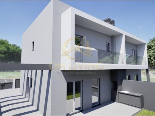 Casa venda em Fernão Ferro, Seixal